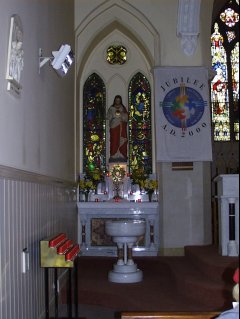 Side Altar to the Sacred Heart 