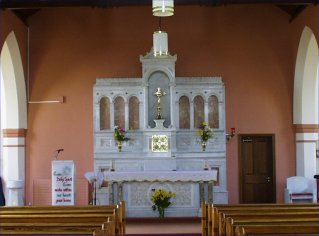 Altar in Dromin Church