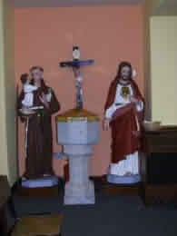Statues in Raheenagh church