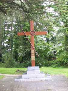Cross in grounds