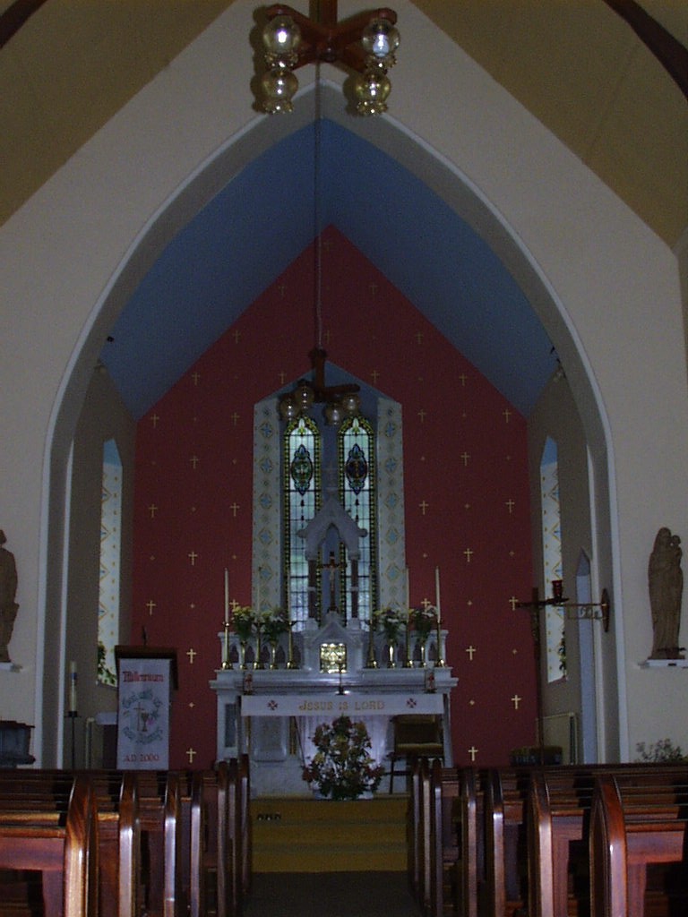Altar in Templeglantine church