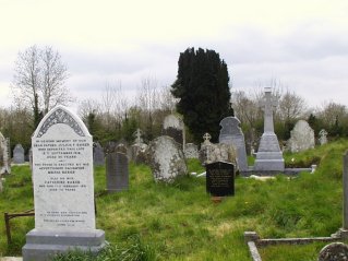 Nantenan graveyard