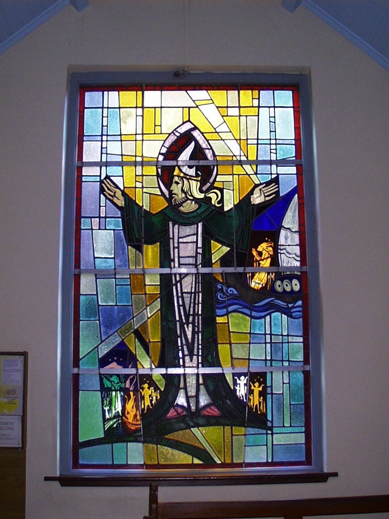 Stained glass windows in Templeglantine church